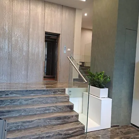 Attico Apartamento *